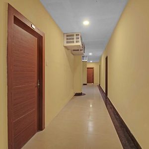 Super Collection O Hotel Aqua Villa Near Netaji Subhash Chandra Bose International Airport